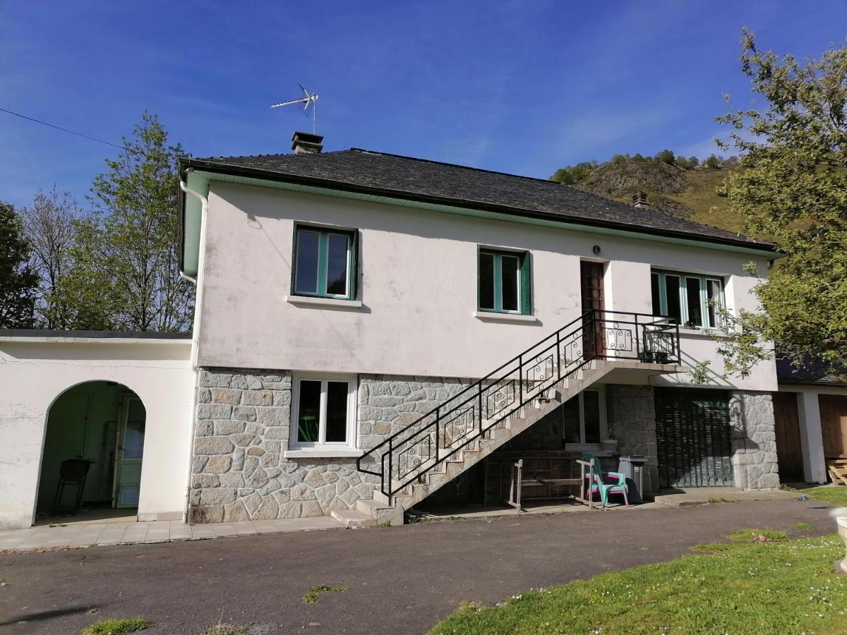 Aux D'Estaing Croises, Gite De Montagne Accessible A Tous Εξωτερικό φωτογραφία
