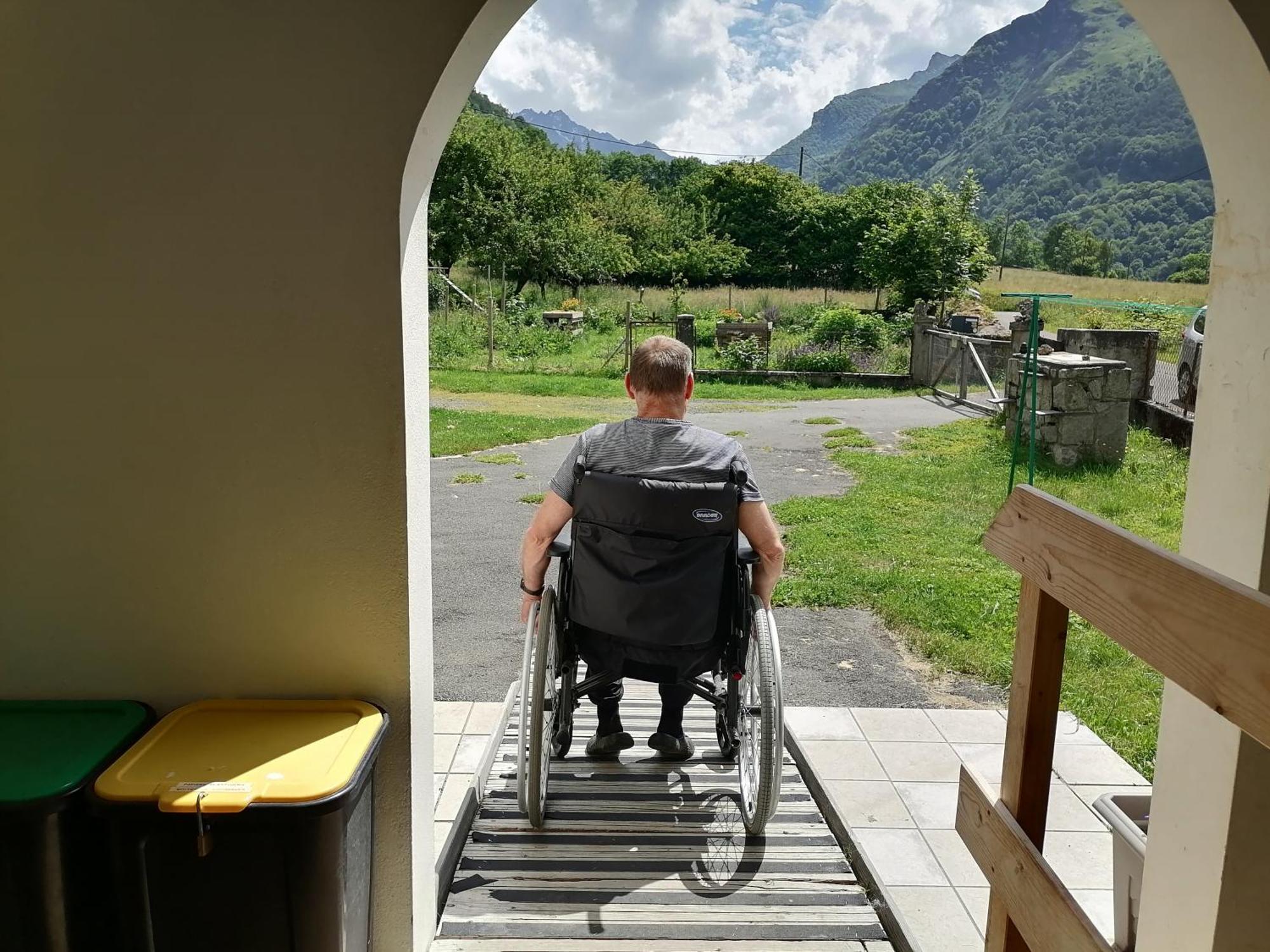 Aux D'Estaing Croises, Gite De Montagne Accessible A Tous Εξωτερικό φωτογραφία